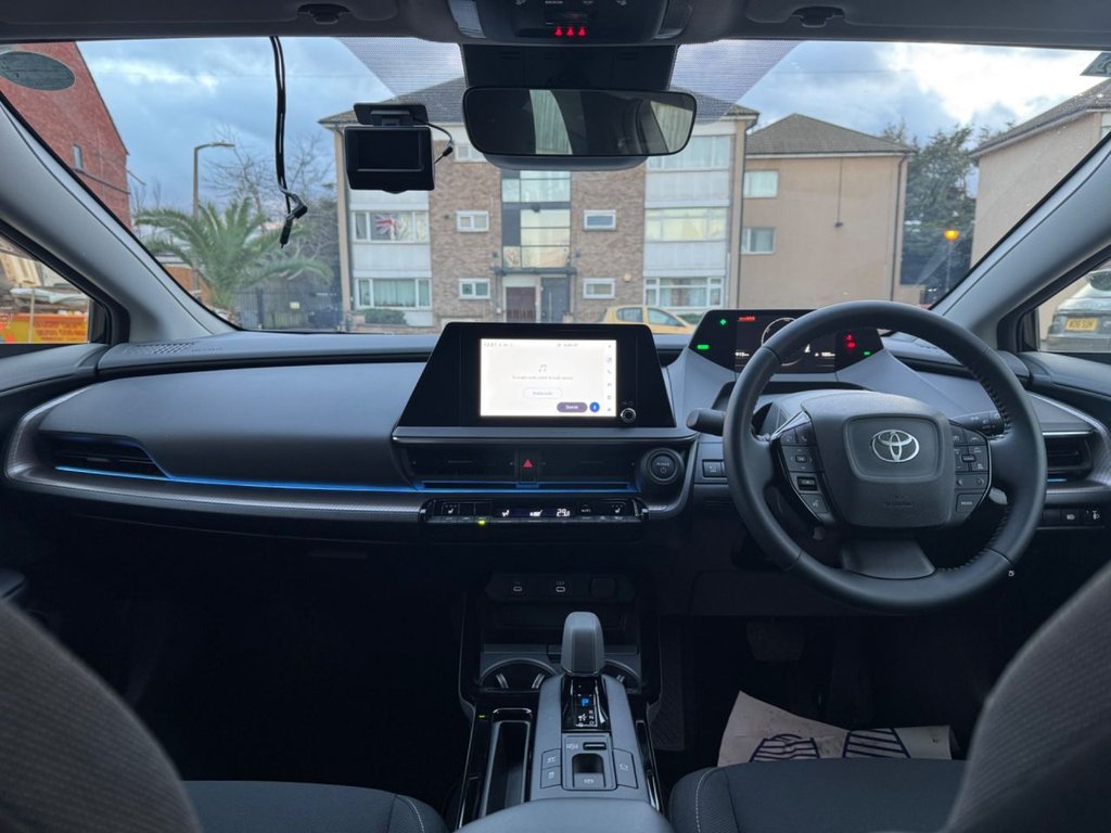 Used Toyota Prius 2025 for sale - 76345747: Photo 14