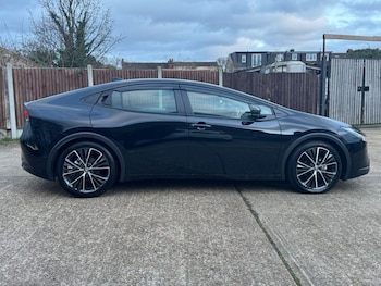 Used Toyota Prius 2025 for sale - 76345747: Photo