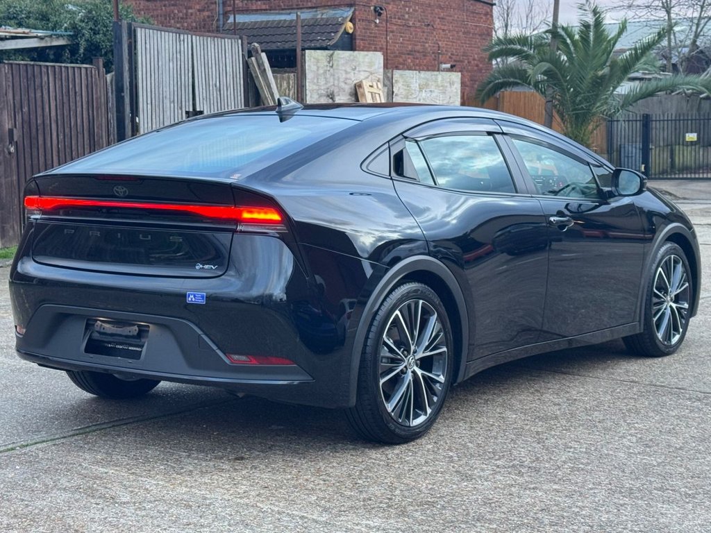 Used Toyota Prius 2025 for sale - 76345747: Photo 5