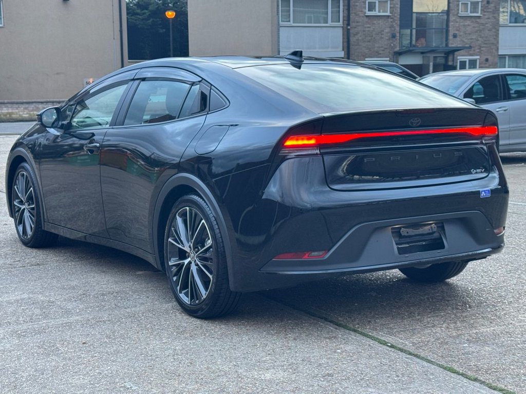 Used Toyota Prius 2025 for sale - 76345747: Photo 6