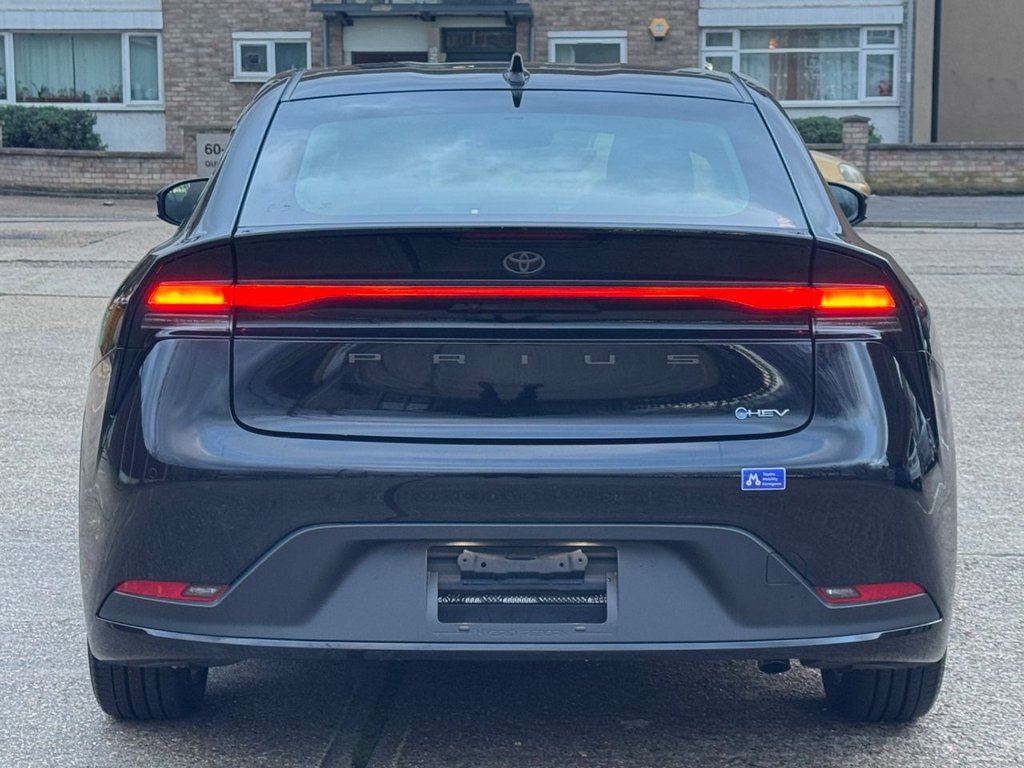 Used Toyota Prius 2025 for sale - 76345747: Photo 8