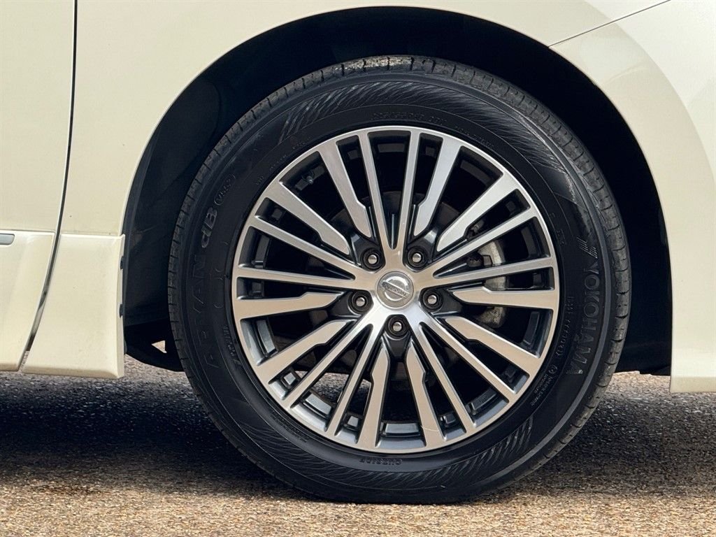 Used Nissan Elgrand 2025 for sale - 77507530: Photo 17