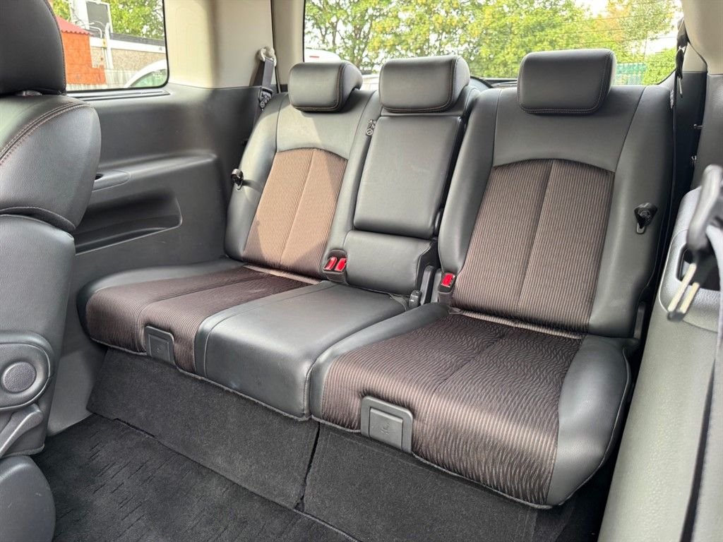 Used Nissan Elgrand 2025 for sale - 77507530: Photo 22