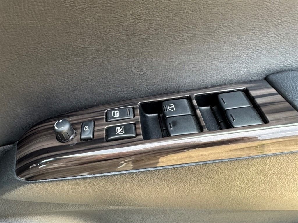 Used Nissan Elgrand 2025 for sale - 77507530: Photo 24