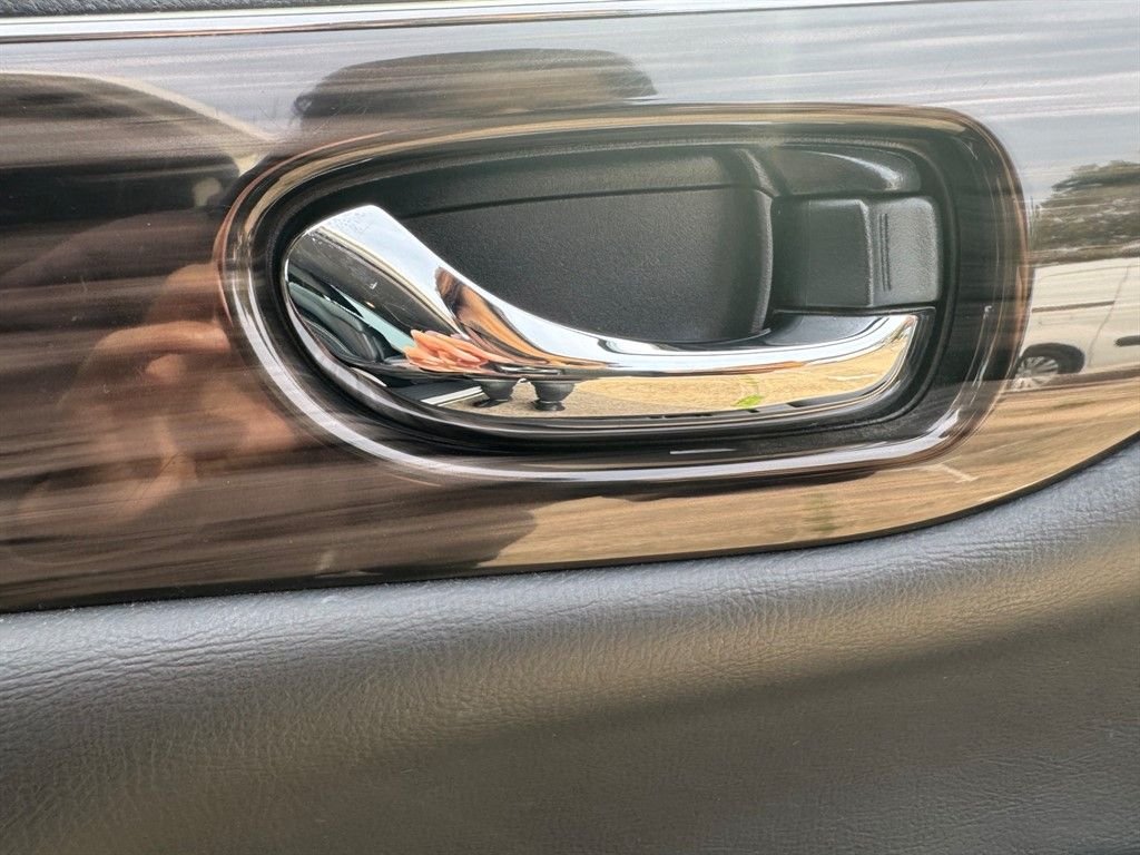 Used Nissan Elgrand 2025 for sale - 77507530: Photo 25