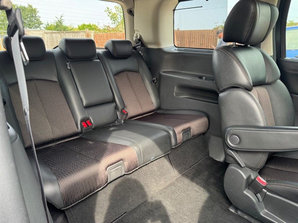 Used Nissan Elgrand 2025 for sale - 77507530: Photo 36