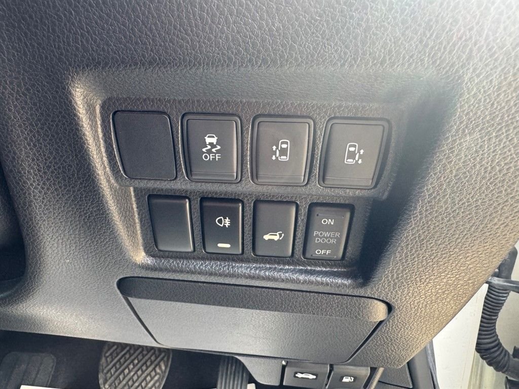 Used Nissan Elgrand 2025 for sale - 77507530: Photo 41