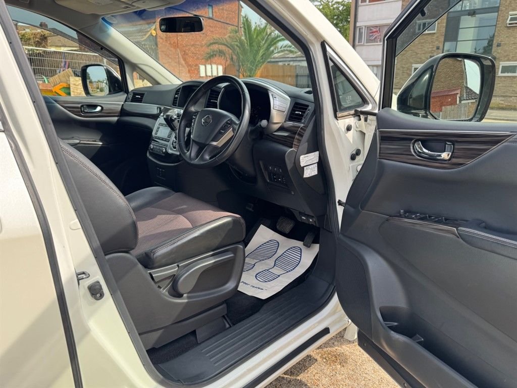 Used Nissan Elgrand 2025 for sale - 77507530: Photo 45