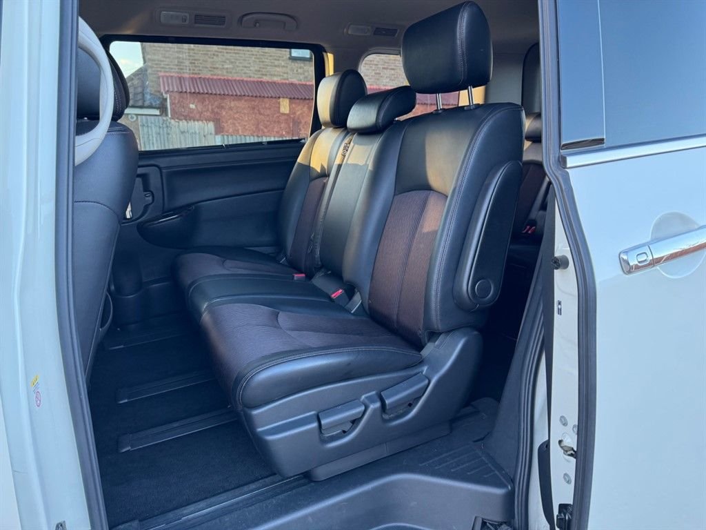 Used Nissan Elgrand 2019 for sale - 77477474: Photo 12