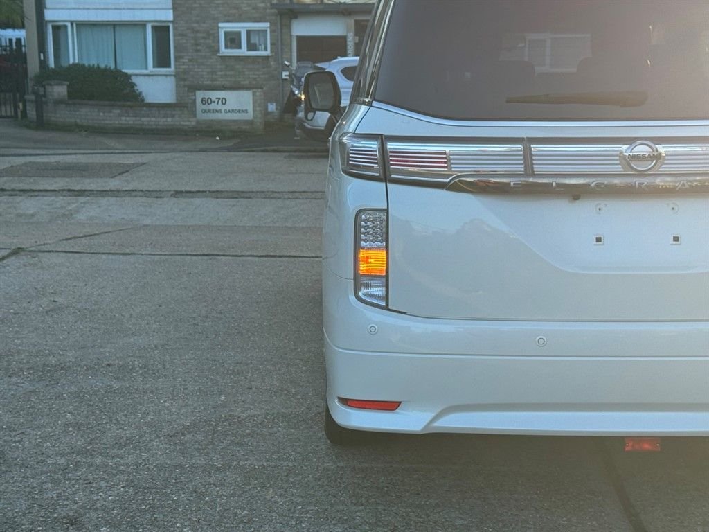 Used Nissan Elgrand 2019 for sale - 77477474: Photo 13