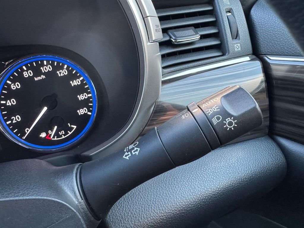 Used Nissan Elgrand 2019 for sale - 77477474: Photo 17