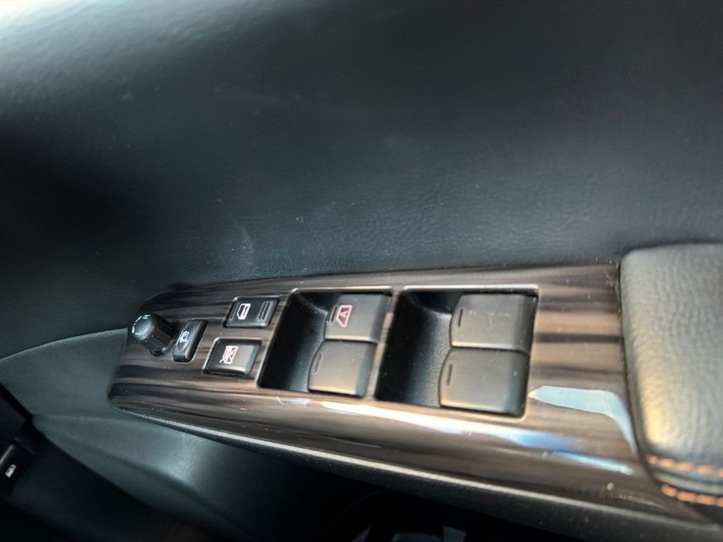 Used Nissan Elgrand 2019 for sale - 77477474: Photo 18