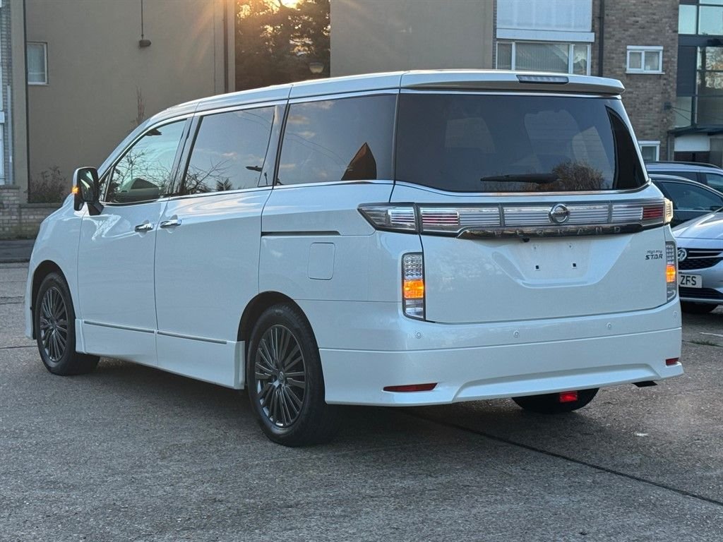 Used Nissan Elgrand 2019 for sale - 77477474: Photo 6