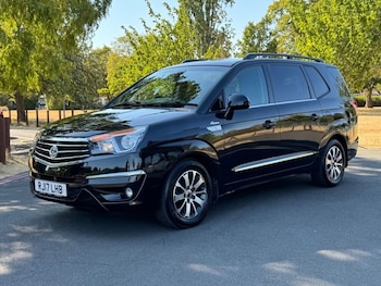 Used Ssangyong Turismo 2017 for sale - 79493865: Photo