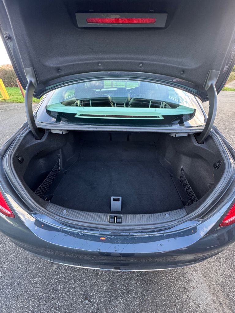 Used Mercedes-Benz C Class 2015 for sale - 77227140: Photo 23