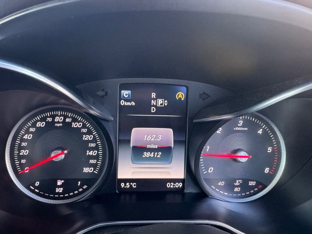 Used Mercedes-Benz C Class 2015 for sale - 77227140: Photo 29