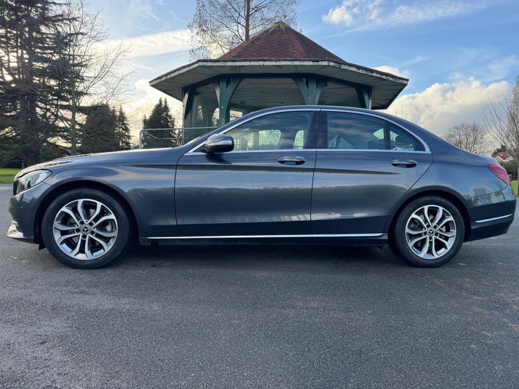 Used Mercedes-Benz C Class 2015 for sale - 77227140: Photo 6