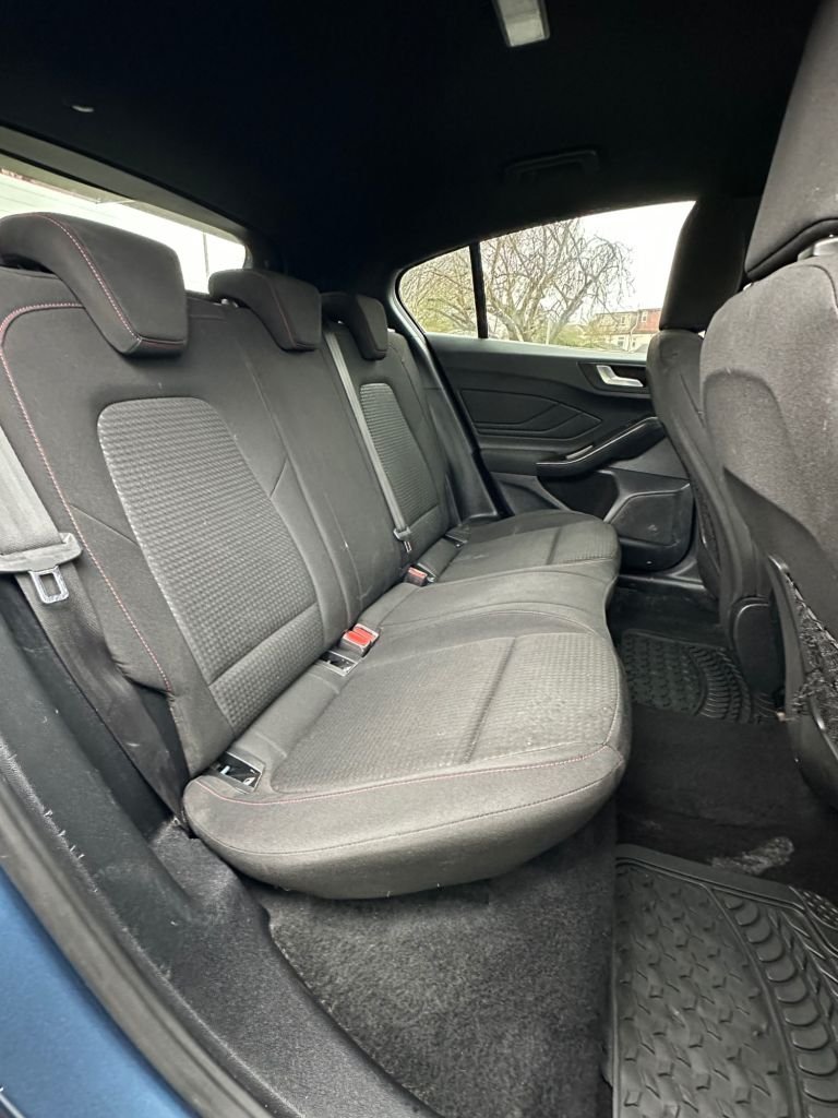 Used Ford Focus 2023 for sale - 77212994: Photo 18