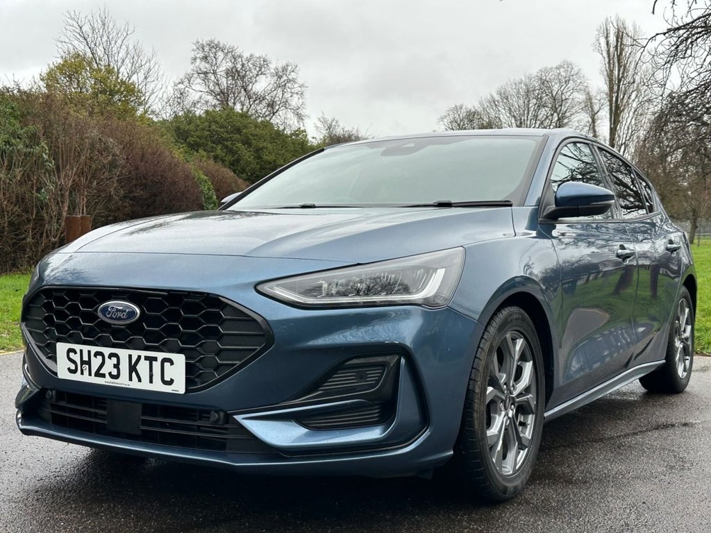 Used Ford Focus 2023 for sale - 77212994: Photo 4