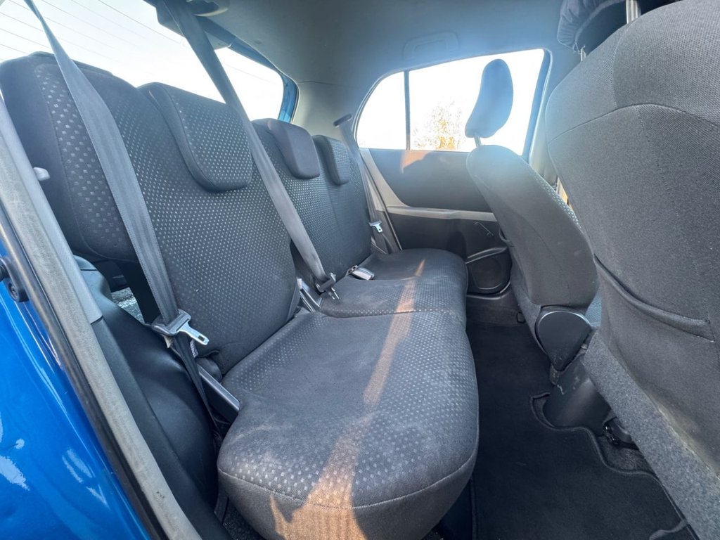 Used Toyota Yaris 2011 for sale - 77952983: Photo 29