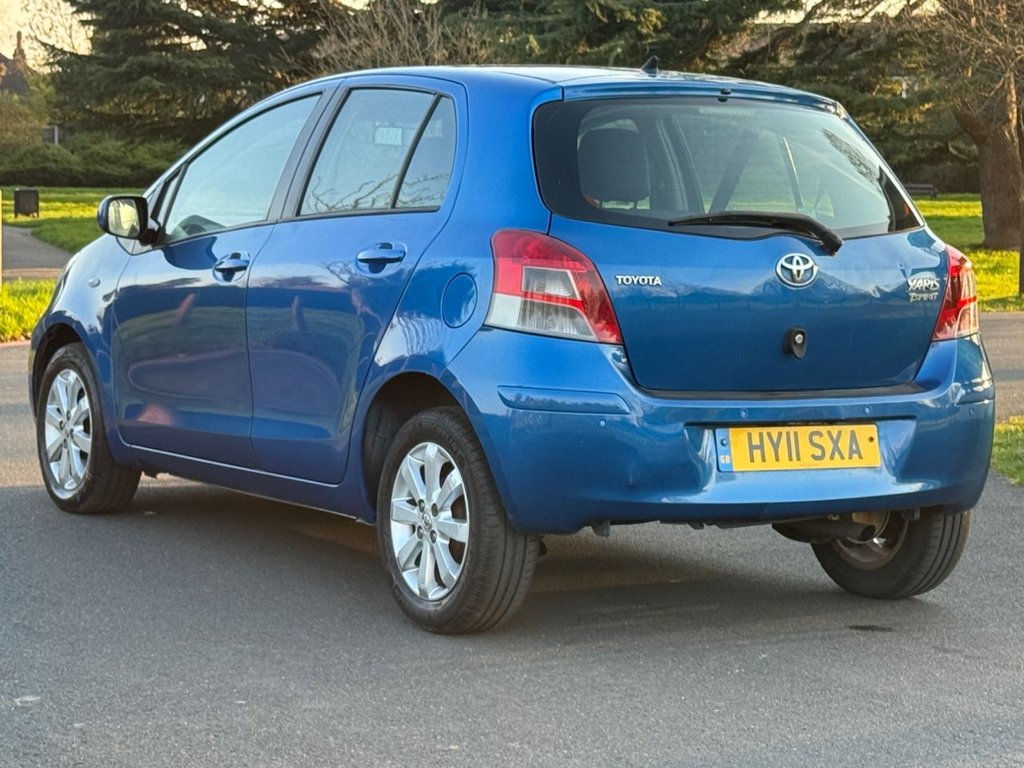 Used Toyota Yaris 2011 for sale - 77952983: Photo 7