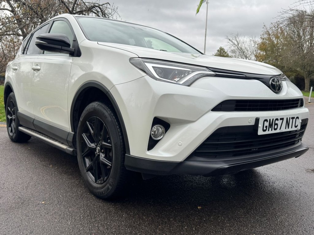 Used Toyota RAV4 2017 for sale - 76665614: Photo 1