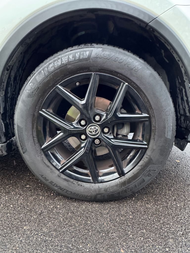 Used Toyota RAV4 2017 for sale - 76665614: Photo 21