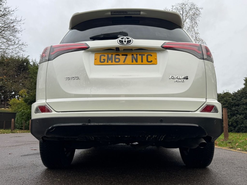 Used Toyota RAV4 2017 for sale - 76665614: Photo 8