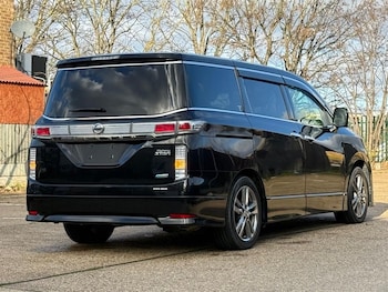 Used Nissan Elgrand 2013 for sale - 77464253: Photo