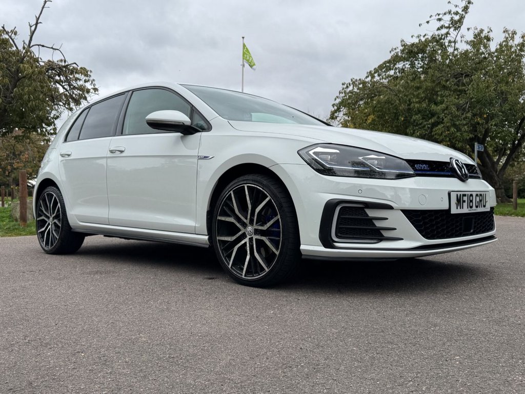 Used Volkswagen Golf 2018 for sale - 76256370: Photo 11