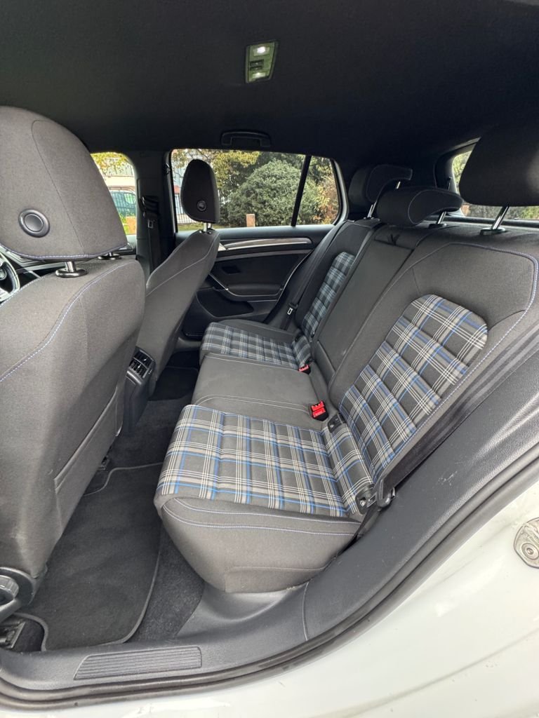 Used Volkswagen Golf 2018 for sale - 76256370: Photo 17