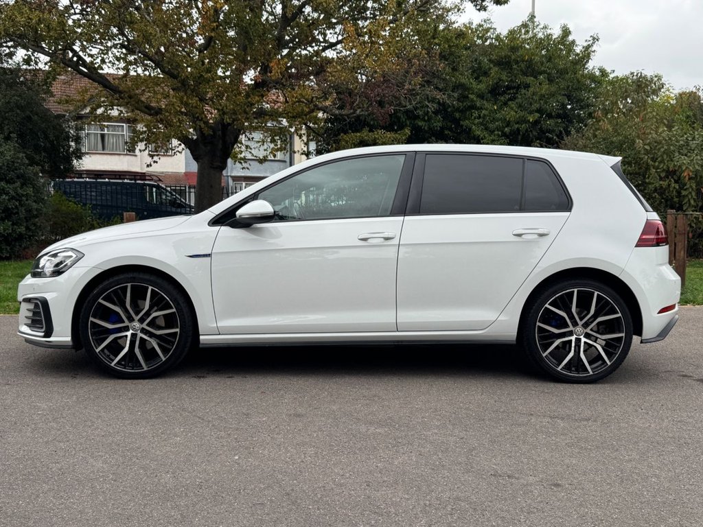Used Volkswagen Golf 2018 for sale - 76256370: Photo 5