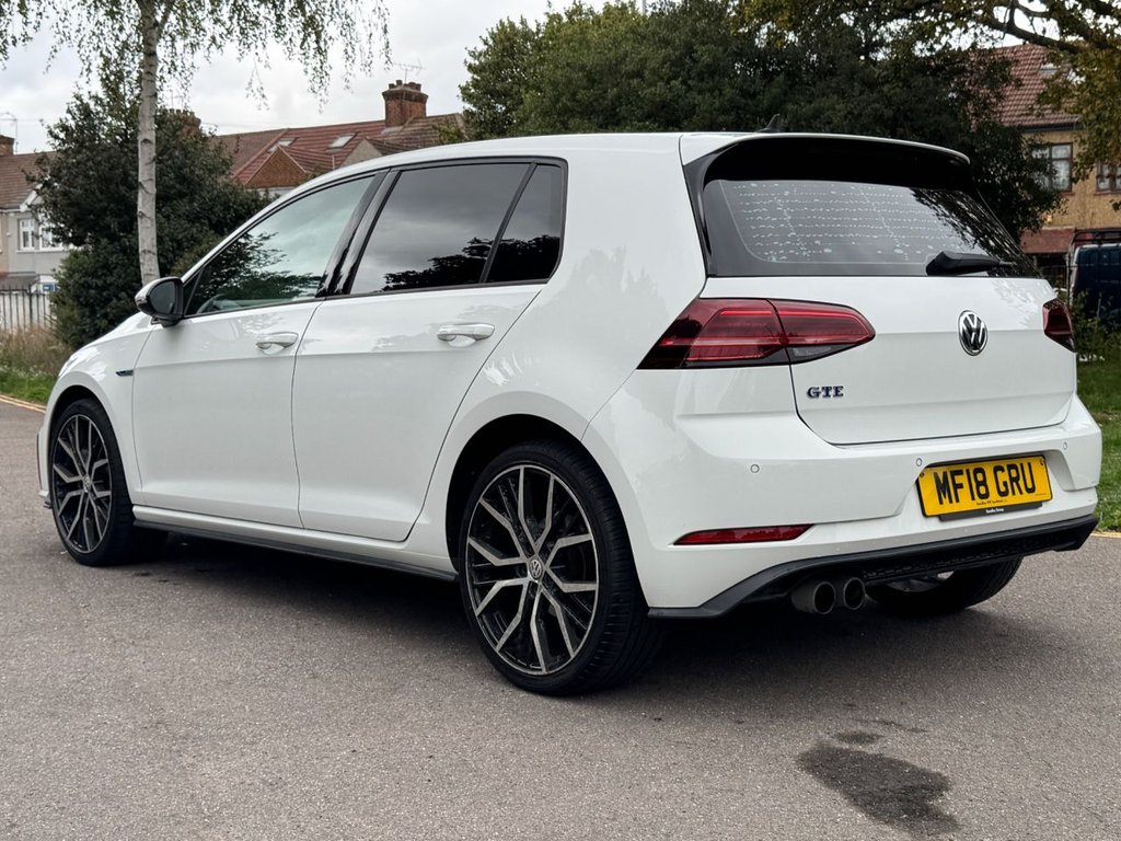 Used Volkswagen Golf 2018 for sale - 76256370: Photo 6