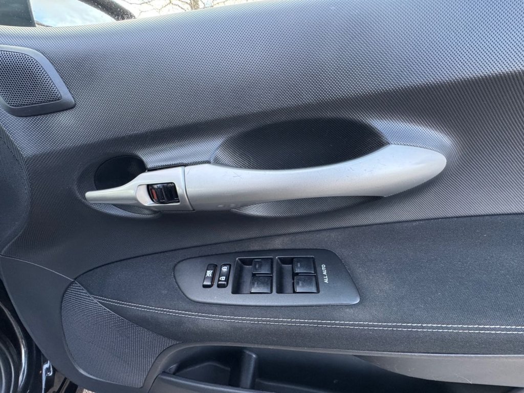 Used Toyota Auris 2011 for sale - 77693184: Photo 16