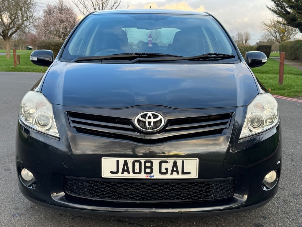 Used Toyota Auris 2011 for sale - 77693184: Photo 2