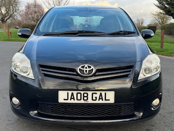 Used Toyota Auris 2011 for sale - 77693184: Photo