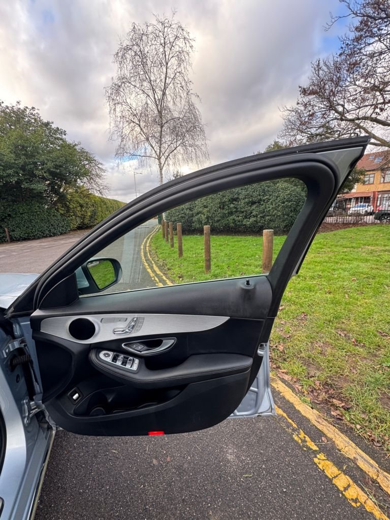 Used Mercedes-Benz C Class 2016 for sale - 77263751: Photo 12