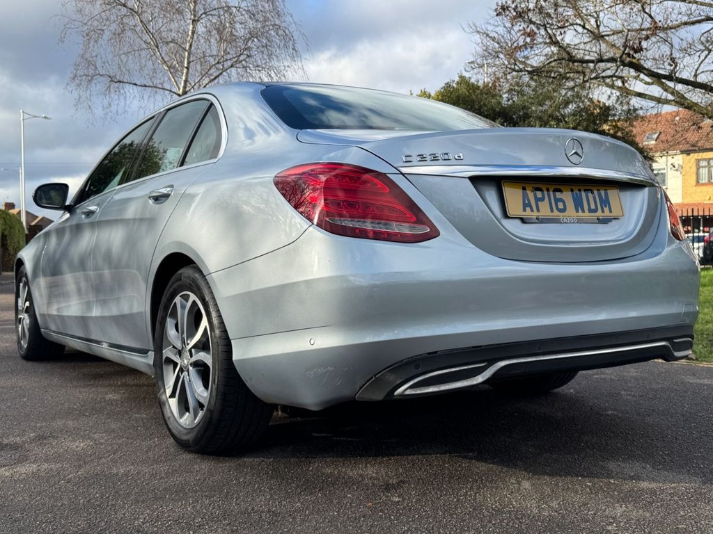 Used Mercedes-Benz C Class 2016 for sale - 77263751: Photo 6