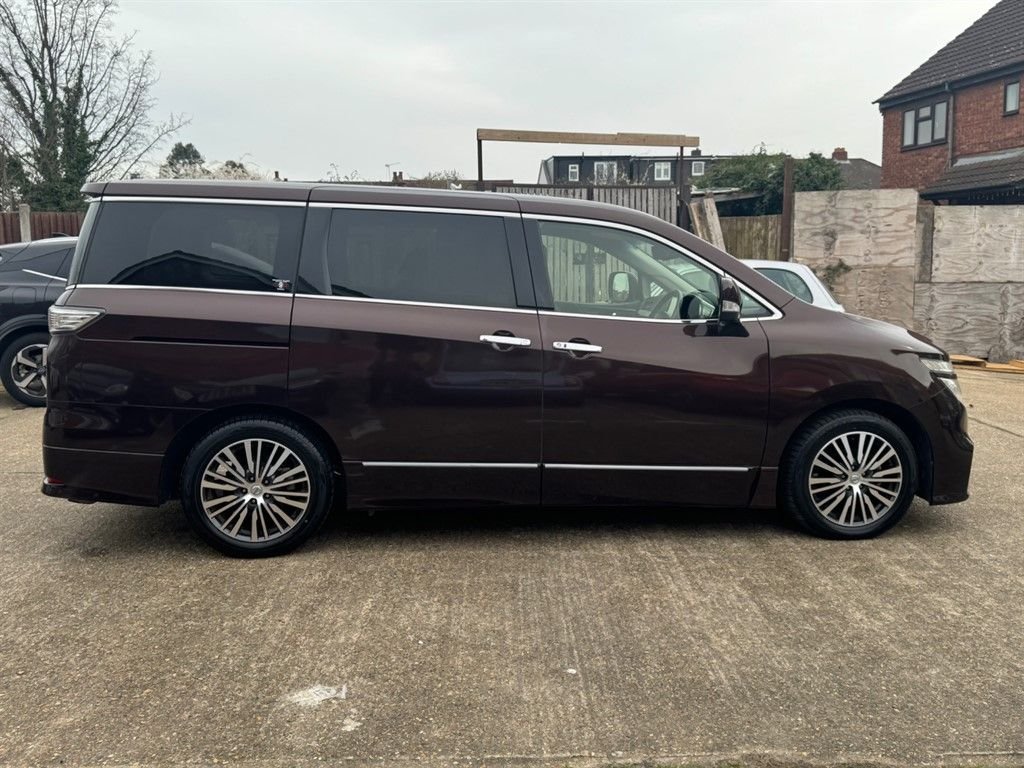 Used Nissan Elgrand 2025 for sale - 77547042: Photo 7