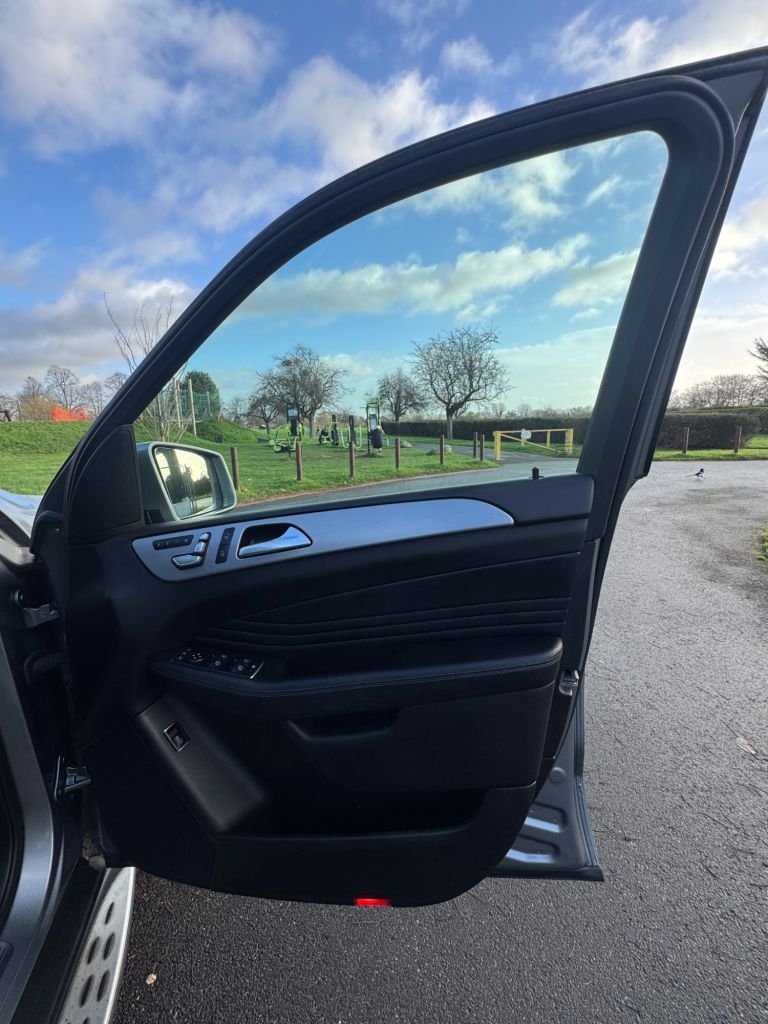 Used Mercedes-Benz GLE 2016 for sale - 76900632: Photo 12