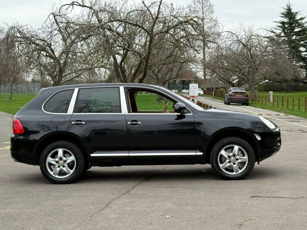 Used Porsche Cayenne 2005 for sale - 77693092: Photo 12