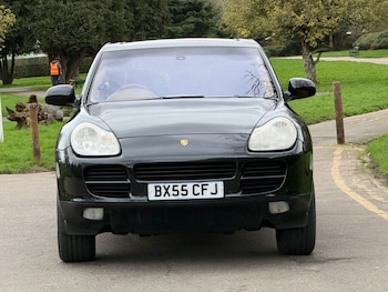 Used Porsche Cayenne 2005 for sale - 77693092: Photo