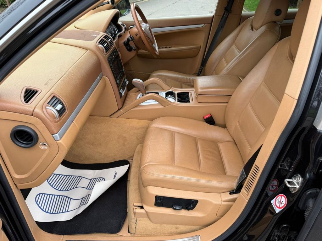 Used Porsche Cayenne 2005 for sale - 77693092: Photo 42