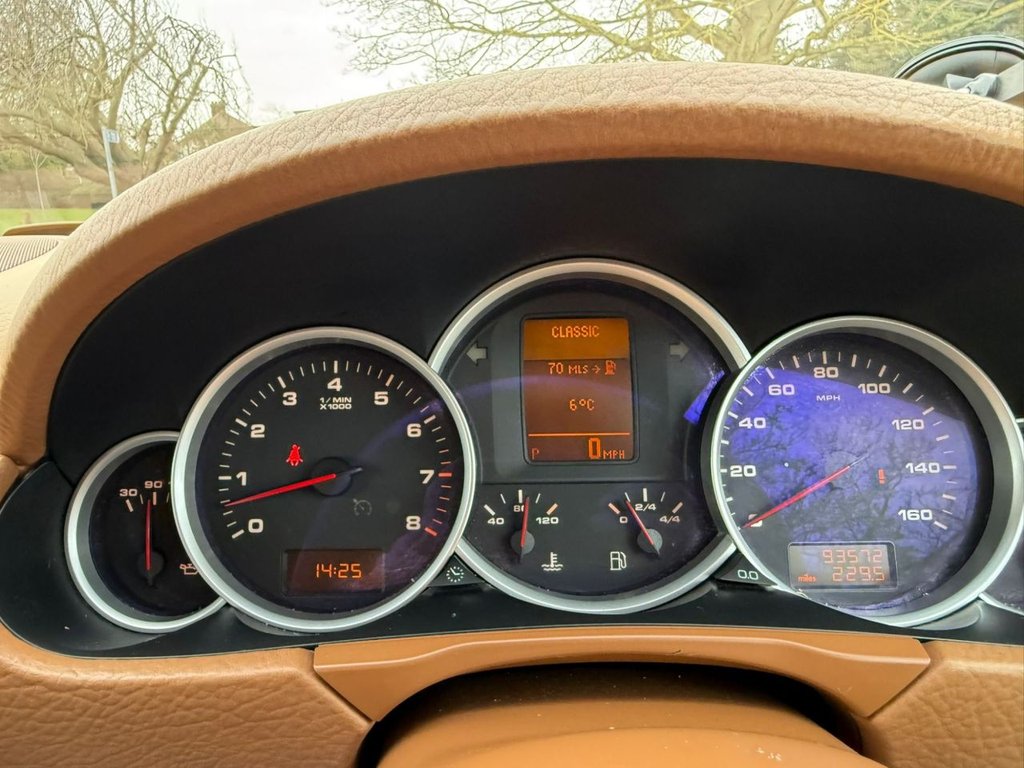 Used Porsche Cayenne 2005 for sale - 77693092: Photo 48