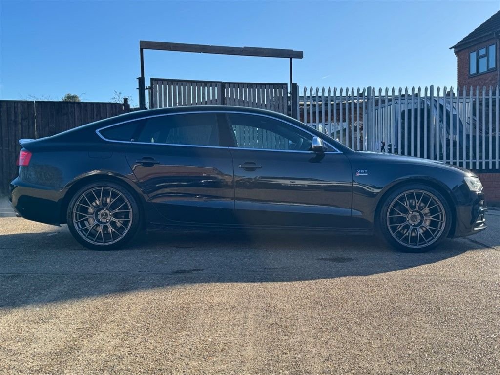 Used Hyundai i10 2015 for sale - 77557945: Photo 7