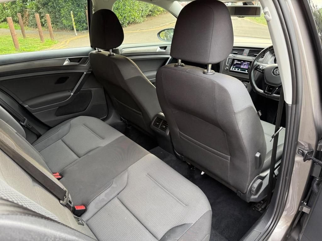 Used Volkswagen Golf 2013 for sale - 76376303: Photo 31