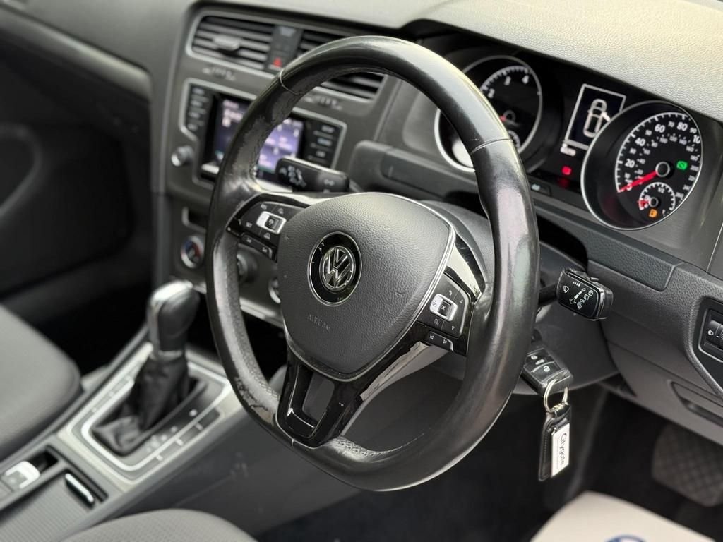Used Volkswagen Golf 2013 for sale - 76376303: Photo 45