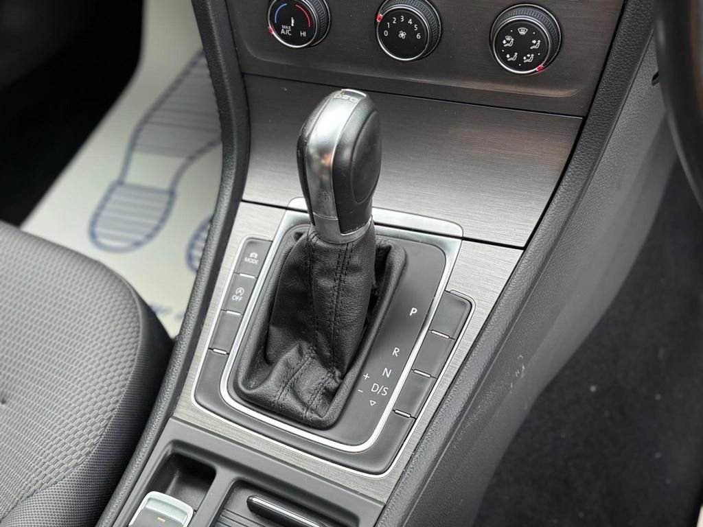 Used Volkswagen Golf 2013 for sale - 76376303: Photo 49