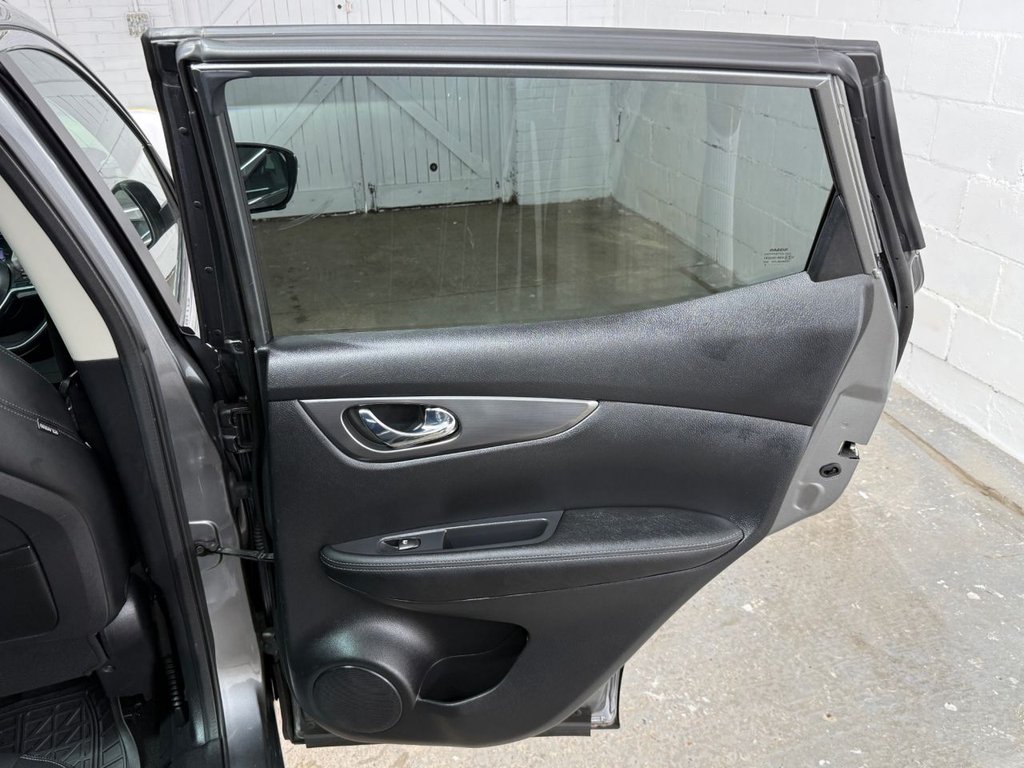 Vehicle 33