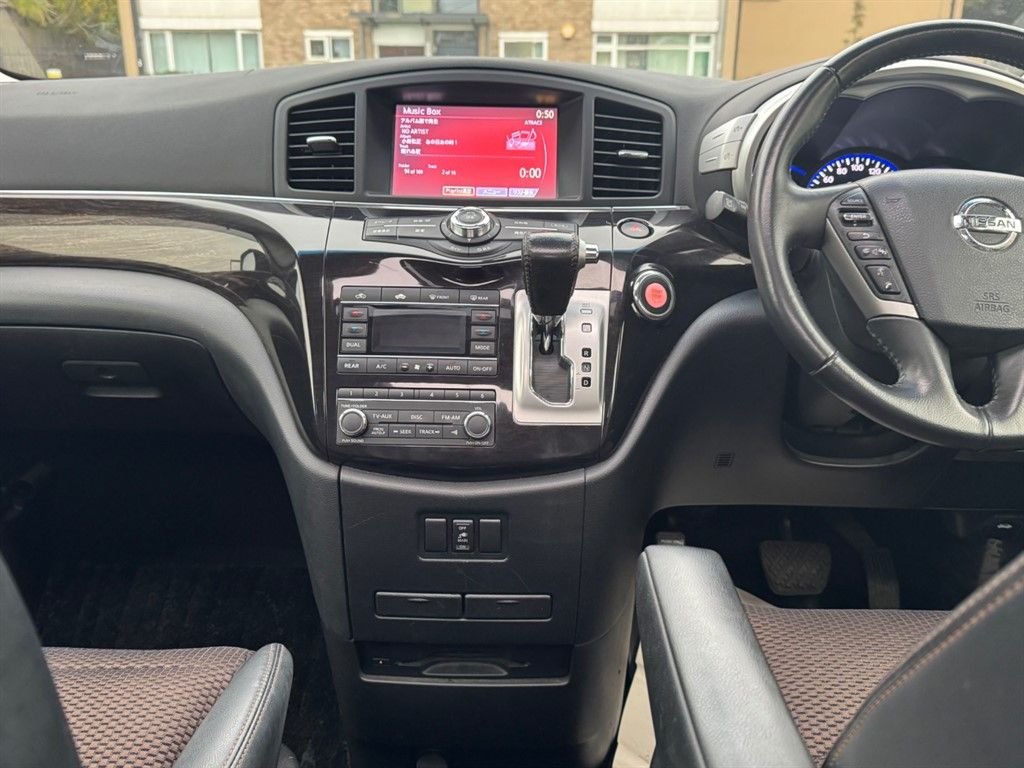 Used Nissan Elgrand 2012 for sale - 77483464: Photo 11